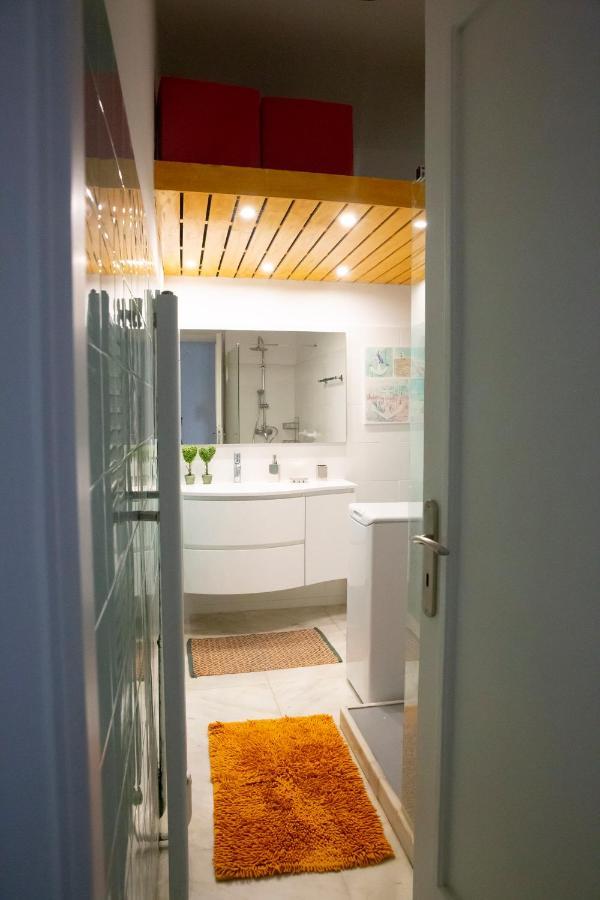 The Athenian Angel Apartment Exterior photo